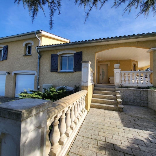 Maison / Villa CHALAMONT (01320) 137.00m2 425 000 € 
