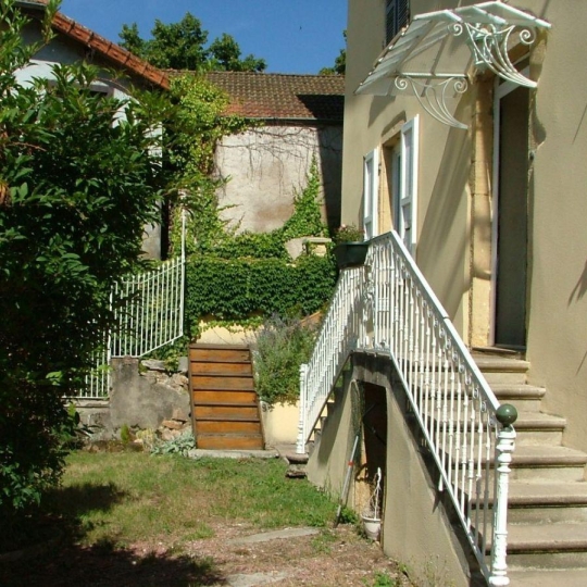 Maison / Villa JARNOSSE (42460) 300.00m2 219 000 € 