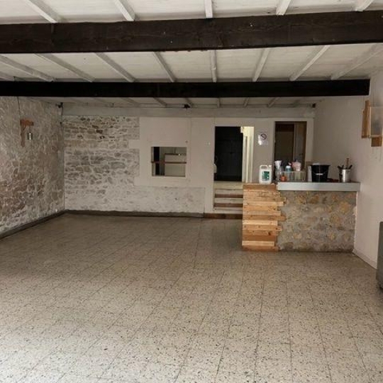 Local commercial NIMES (30900) 105.00m2  - 100 000 € 