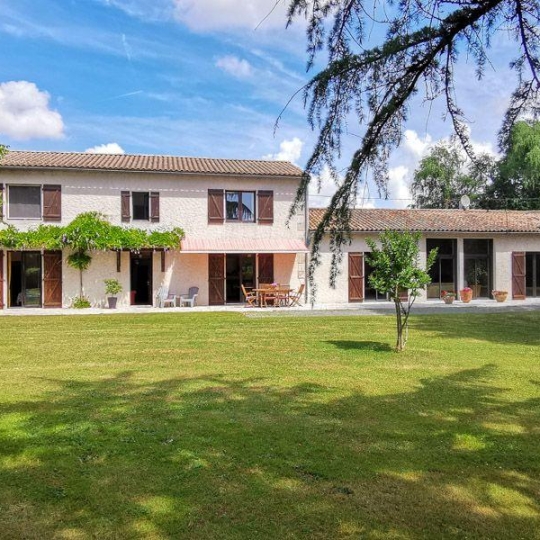 Maison / Villa MELLE (79500) 229.00m2 202 700 € 