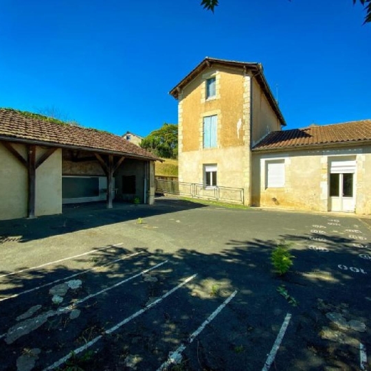 Maison / Villa DOUZILLAC (24190) 156.00m2 128 400 € 