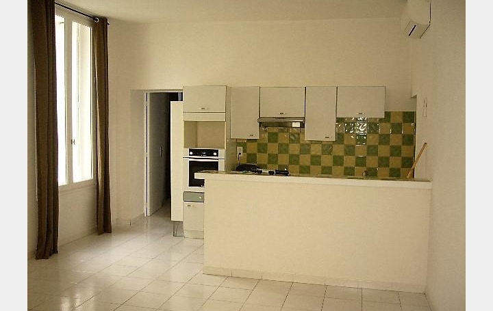 Réseau Immo-diffusion : Appartement P2  NIMES  49 m2 460 € 