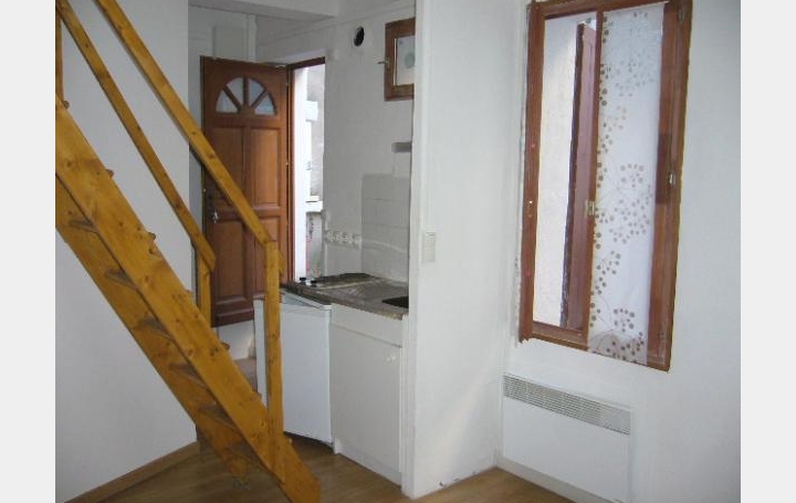Réseau Immo-diffusion : Appartement P1  NIMES  25 m2 50 000 € 