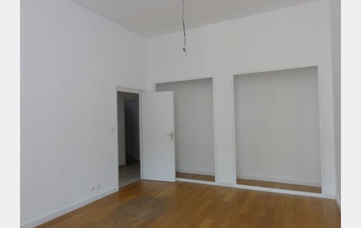 Réseau Immo-diffusion : Appartement P5  VILLEFRANCHE-SUR-SAONE  115 m2 155 000 € 
