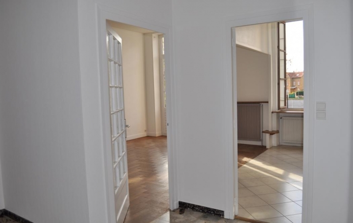 Réseau Immo-diffusion : Appartement P4  VILLEFRANCHE-SUR-SAONE  100 m2 180 000 € 