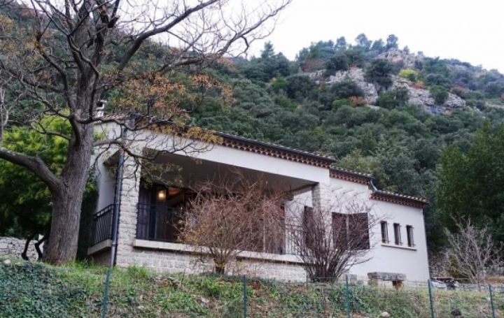 Réseau Immo-diffusion : Villa  SAINT-GUILHEM-LE-DESERT  75 m2 231 000 € 
