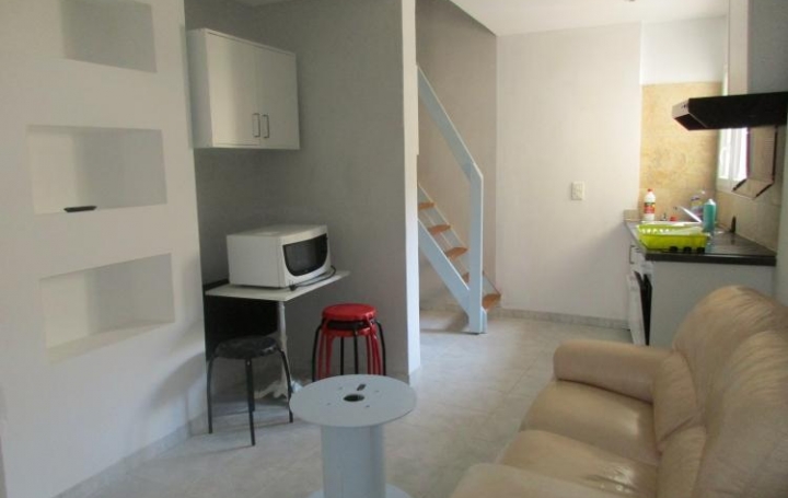 Réseau Immo-diffusion : Appartement P2  PONT-SAINT-ESPRIT  28 m2 430 € 