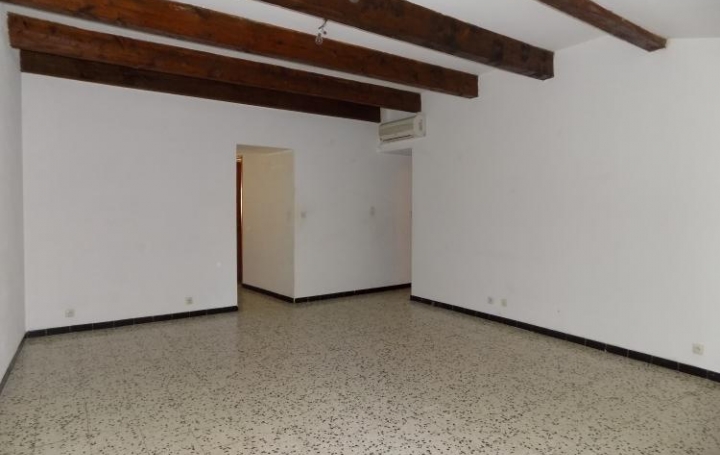 Réseau Immo-diffusion : Appartement P2  BAGNOLS-SUR-CEZE  65 m2 500 € 