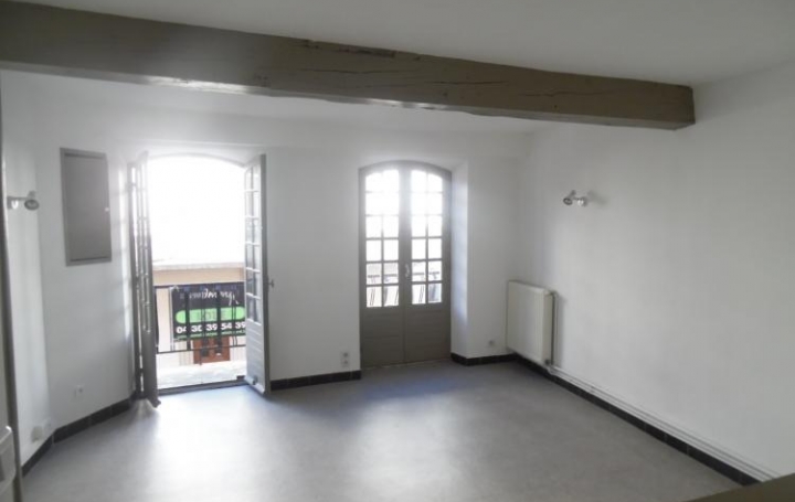 Réseau Immo-diffusion : Appartement P2  PONT-SAINT-ESPRIT  33 m2 330 € 