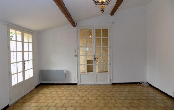 Réseau Immo-diffusion : Appartement P3  CAVILLARGUES  50 m2 550 € 