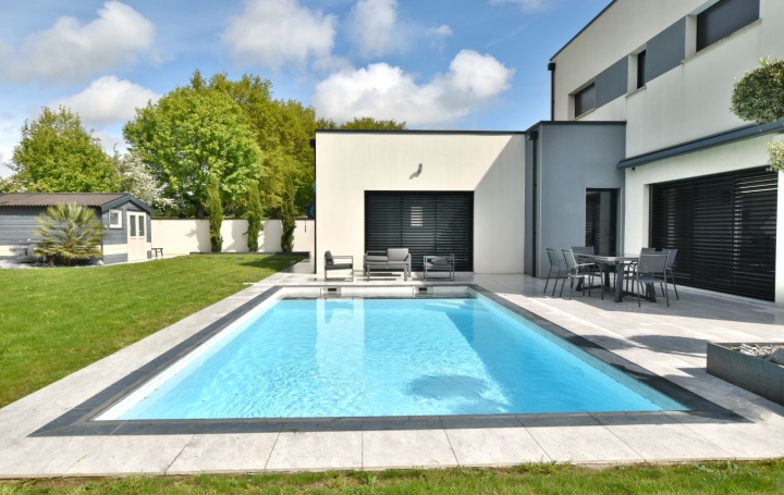 Maison / Villa CHOLET (49300) 214 m<sup>2</sup> 567 400 € 