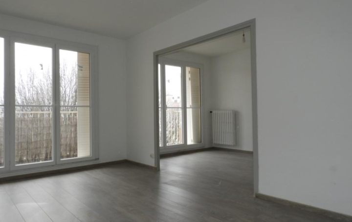 Réseau Immo-diffusion : Appartement P5  BOURG-SAINT-ANDEOL  85 m2 66 000 € 