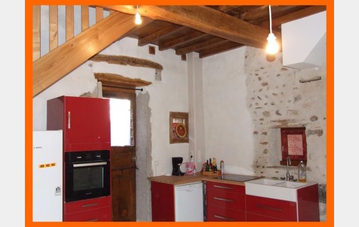 Réseau Immo-diffusion : Maison de village  SAINT-MAURICE-DE-REMENS  100 m2 149 000 € 
