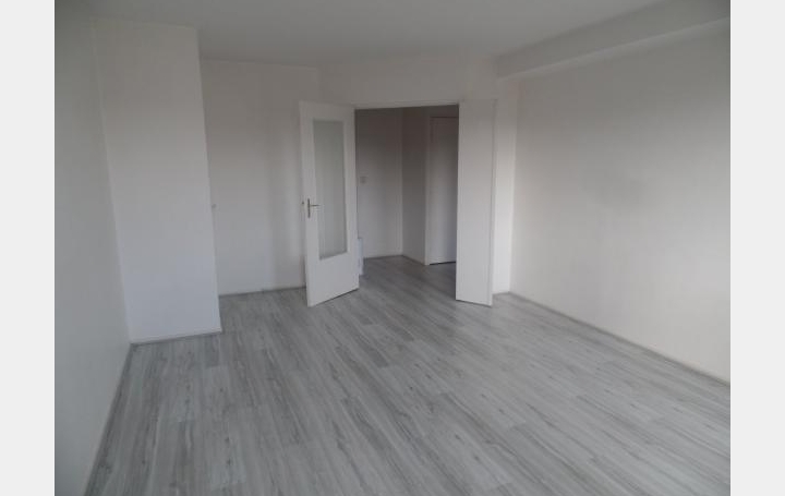 Réseau Immo-diffusion : Appartement P3  SAINT-GENIS-LAVAL  60 m2 118 000 € 