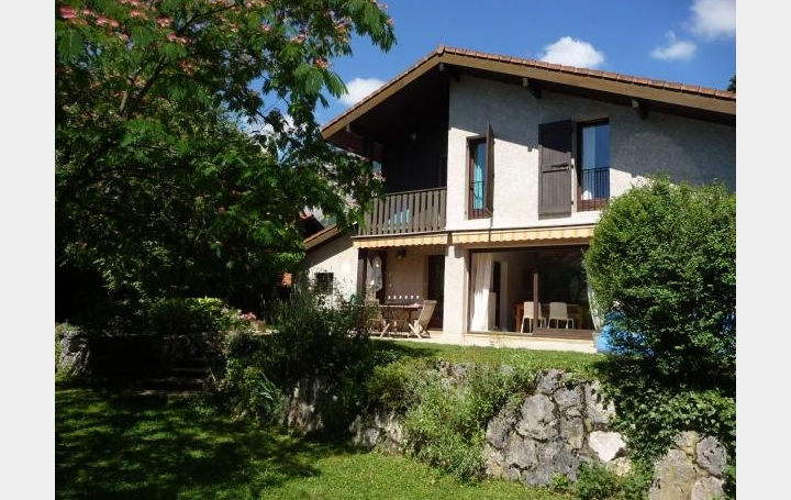 Réseau Immo-diffusion : Villa  MONTBONNOT-SAINT-MARTIN  150 m2 1 720 € 