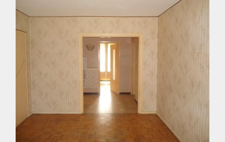 Réseau Immo-diffusion : Appartement P3  LE PONT-DE-BEAUVOISIN  53 m2 50 000 € 