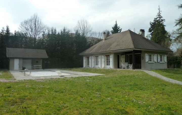 Réseau Immo-diffusion : Villa  LE PONT-DE-BEAUVOISIN  100 m2 235 000 € 