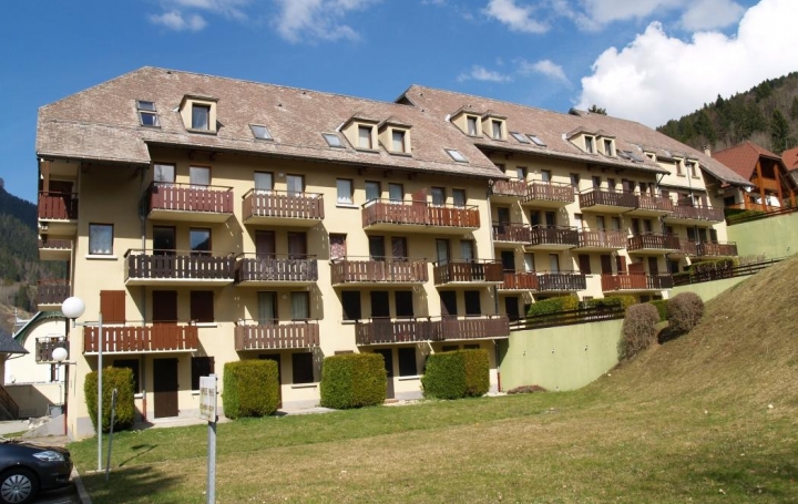 Réseau Immo-diffusion : Appartement P2  SAINT-PIERRE-DE-CHARTREUSE  33 m2 75 000 € 