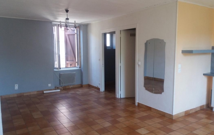 Réseau Immo-diffusion : Appartement P3  SAINT-PIERRE-LA-PALUD  56 m2 94 000 € 