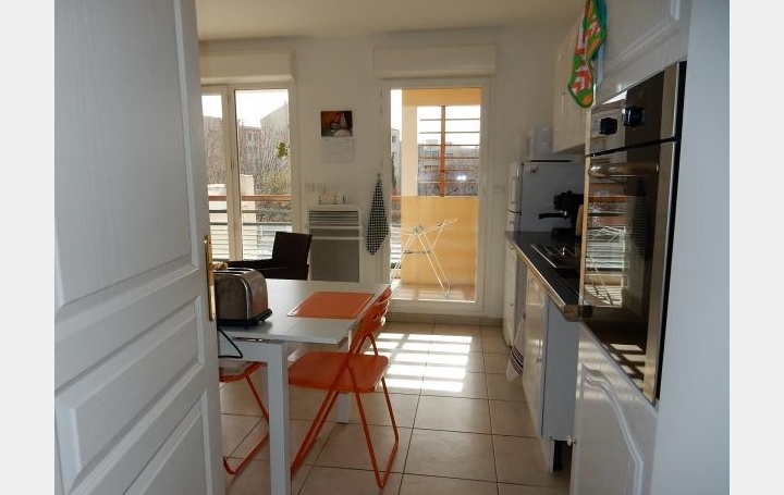 Réseau Immo-diffusion : Appartement P3  AIX-EN-PROVENCE  67 m2 1 485 € 