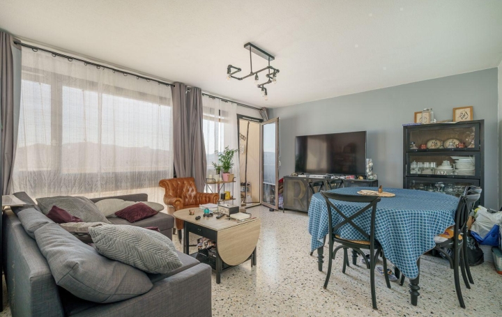 Appartement MARSEILLE (13013) 71 m<sup>2</sup> 113 000 € 