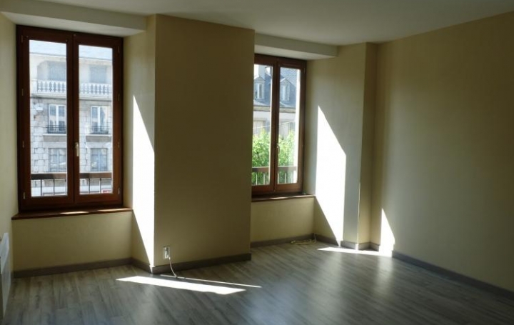 Réseau Immo-diffusion : Appartement P4  ESPALION  78 m2 445 € 