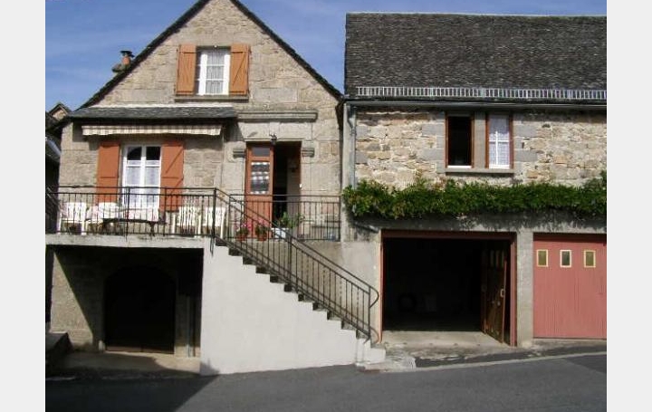 Réseau Immo-diffusion : Maison de village  SAINT-AMANS-DES-COTS  100 m2 156 000 € 