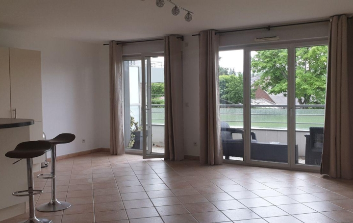 Réseau Immo-diffusion : Appartement P4  SAINT-JULIEN-EN-GENEVOIS  82 m2 1 654 € 