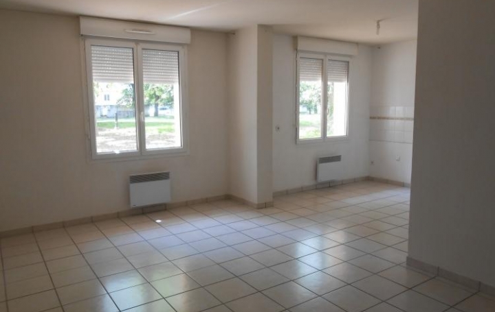Réseau Immo-diffusion : Appartement P3  ROMANS-SUR-ISERE  67 m2 81 000 € 