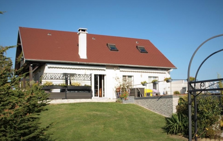 Réseau Immo-diffusion : Villa  SAINT-JEAN-SAINT-MAURICE-SUR-LOIRE  140 m2 259 000 € 