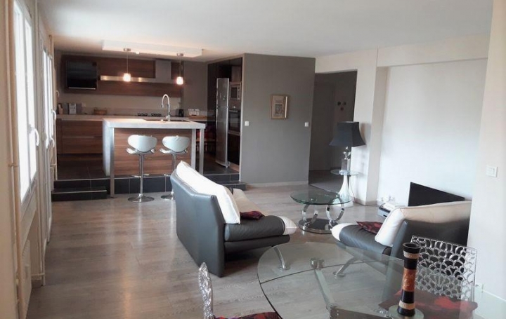 Réseau Immo-diffusion : Appartement P5  SAINT-ETIENNE  102 m2 195 000 € 