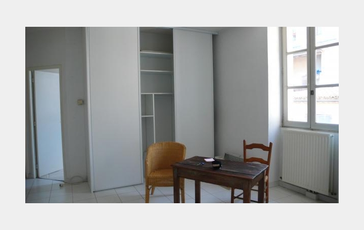 Réseau Immo-diffusion : Appartement P3  NIMES  65 m2 570 € 