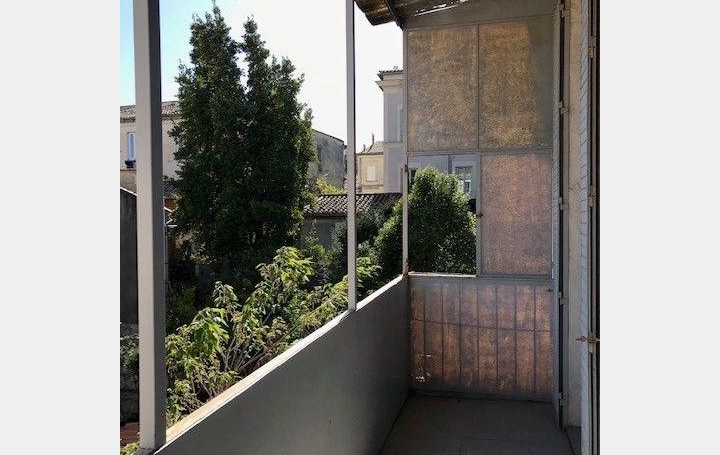 Appartement NIMES (30900) 64 m<sup>2</sup> 670 € 