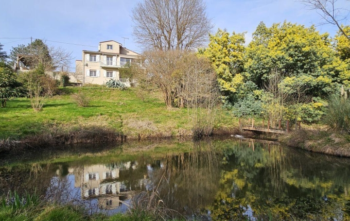 Maison / Villa CASTILLON-LA-BATAILLE (33350) 155 m<sup>2</sup> 230 000 € 