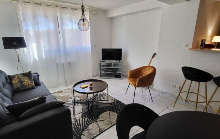 Réseau Immo-diffusion : Appartement P3  PERPIGNAN  58 m2 750 € 