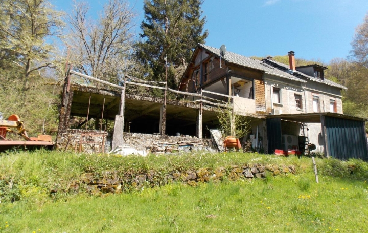 Maison / Villa CLAIRAVAUX (23500) 90 m<sup>2</sup> 82 500 € 