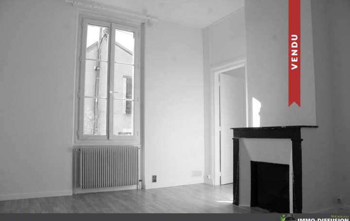 Réseau Immo-diffusion : Appartement P2  SENS  45 m2 466 € 