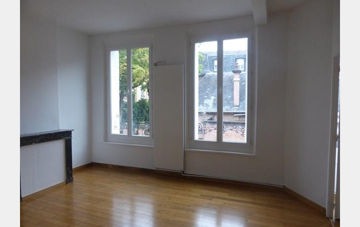 Réseau Immo-diffusion : Appartement P6  ROMILLY-SUR-SEINE  125 m2 625 € 