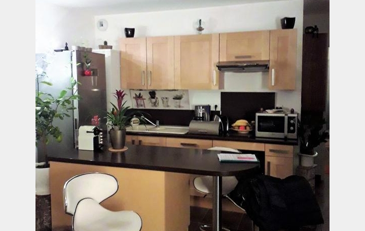 Réseau Immo-diffusion : Appartement P3  SAINT-PARRES-LES-VAUDES  59 m2 665 € 