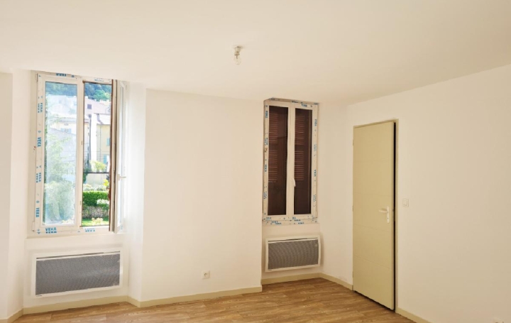 Réseau Immo-diffusion : Appartement P2  MEOUNES-LES-MONTRIEUX  35 m2 580 € 
