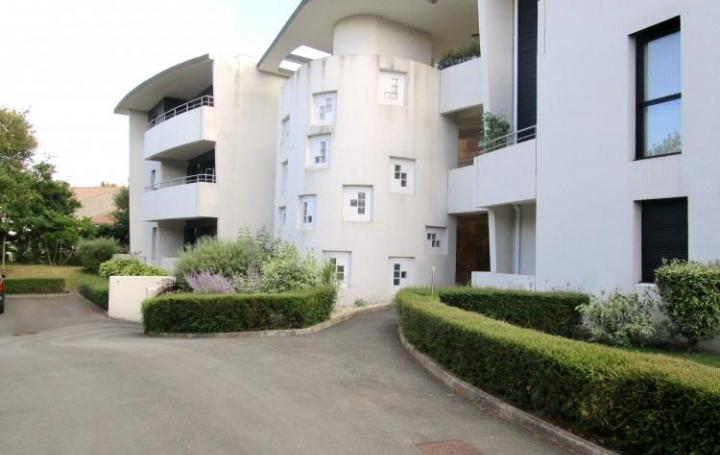 Réseau Immo-diffusion : Appartement P2  LA ROCHELLE  72 m2 346 000 € 