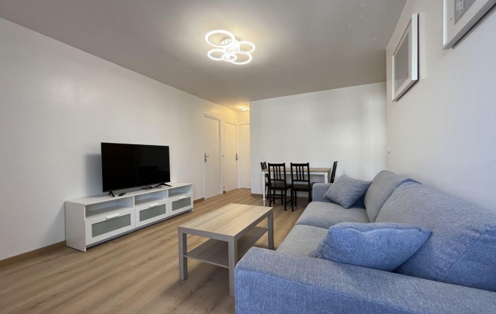 Réseau Immo-diffusion : Appartement P1  SURESNES  10 m2 750 € 