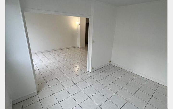 Réseau Immo-diffusion : Appartement P3  YERRES  70 m2 1 150 € 