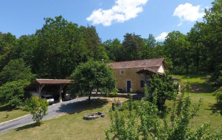 Maison / Villa BASSILLAC (24330) 212 m<sup>2</sup> 427 000 € 