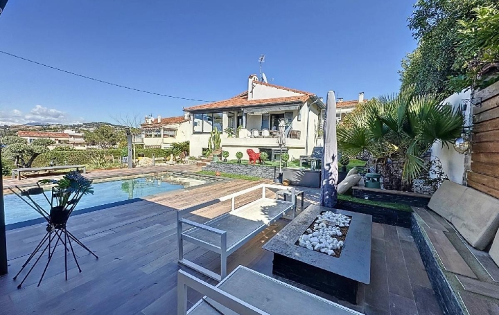 Maison / Villa LE CANNET (06110) 130 m<sup>2</sup> 1 090 000 € 
