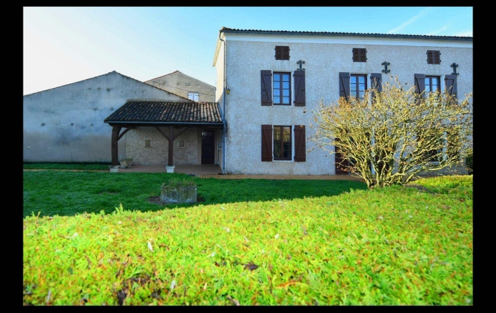 Maison / Villa SURGERES (17700) 141 m<sup>2</sup> 179 500 € 