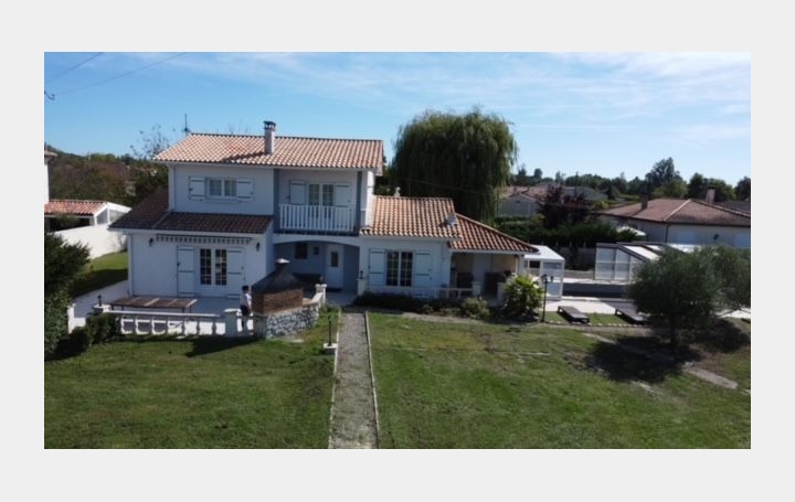 Maison / Villa LA LANDE-DE-FRONSAC (33240) 150 m<sup>2</sup> 357 000 € 