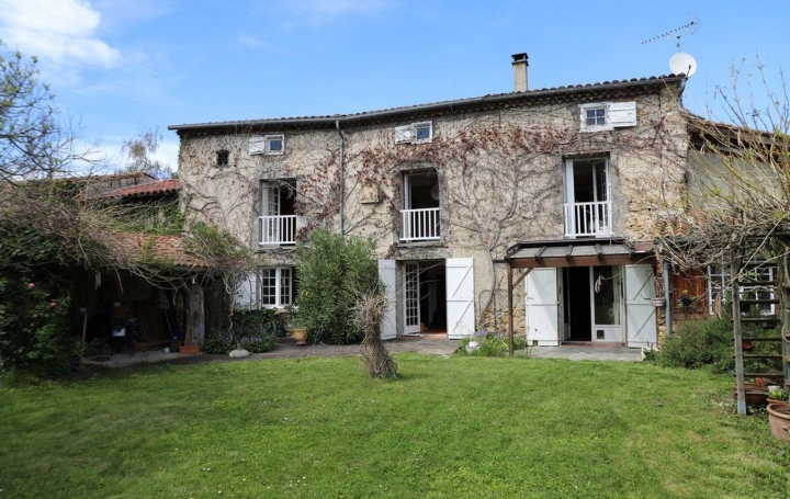 Maison / Villa SAINT-FELIX-DE-RIEUTORD (09120) 200 m<sup>2</sup> 249 000 € 