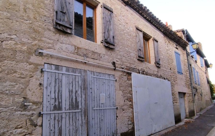 Réseau Immo-diffusion : Maison de village  CASTELNAU-MONTRATIER  74 m2 49 900 € 