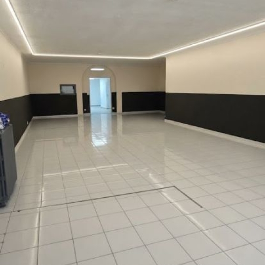 Local commercial BEZIERS (34500) 120.00m2 - 69 000 € 